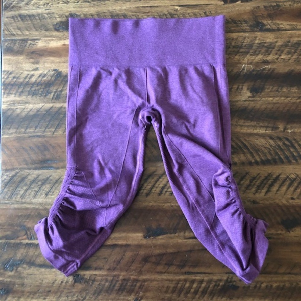 Lululemon In the Flow Crop II